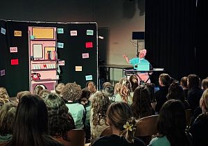 520 basisschool leerlingen bezochten dit jaar de ‘Theatermix’ in de Hoeksche Waard!